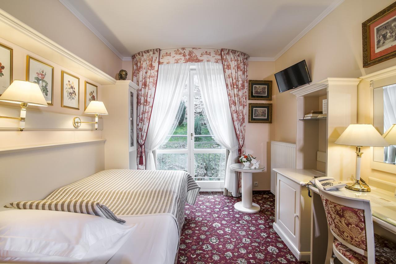 Отель Karlsbad Grande Madonna Экстерьер фото
